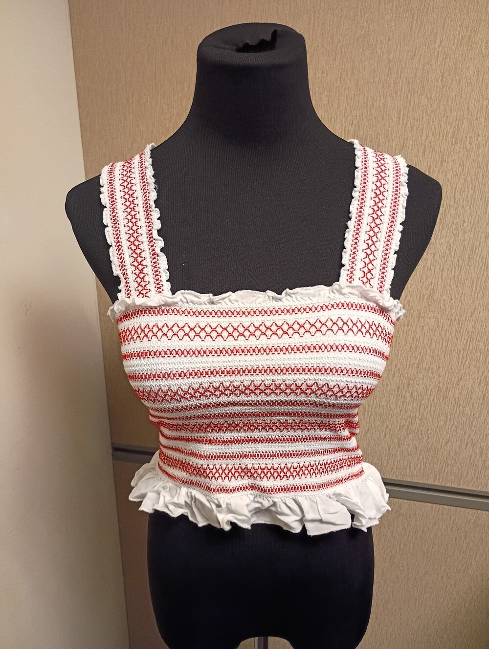 LA Hearts Sleeveless Crop Tank Top Size M
